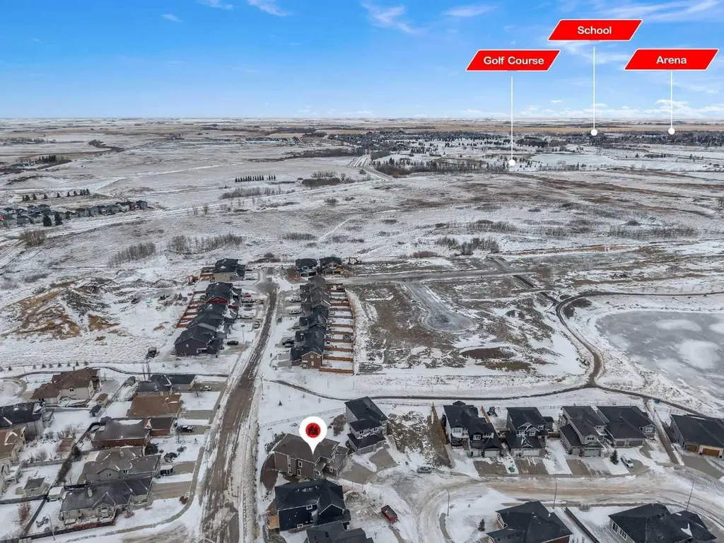 67 Lakes Estates Circle Strathmore AB T1P 0B6