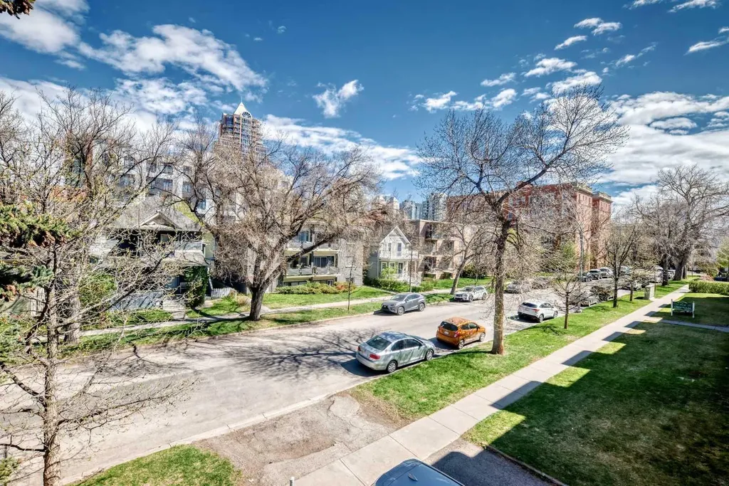 835 18 Avenue SW Calgary AB T2T 0G9