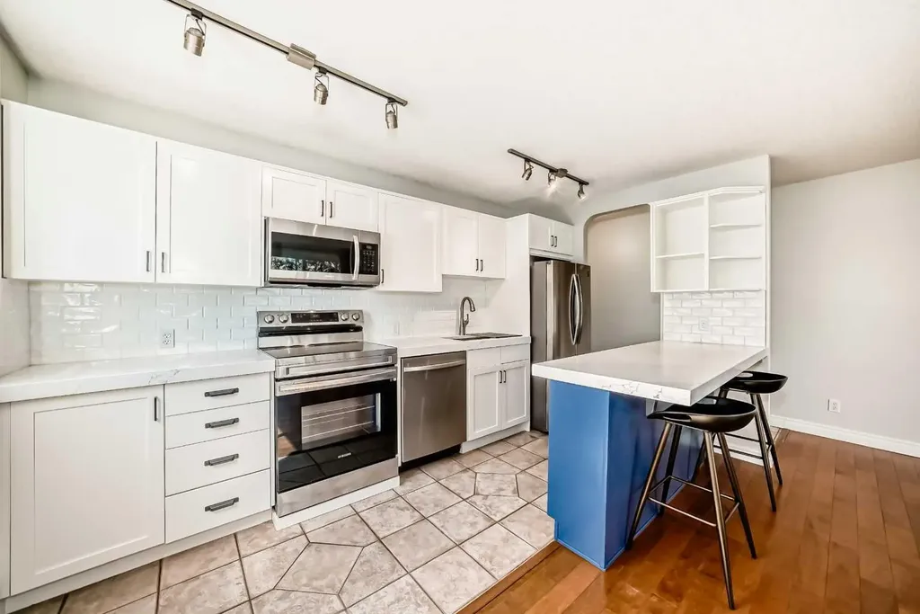 835 18 Avenue SW Calgary AB T2T 0G9