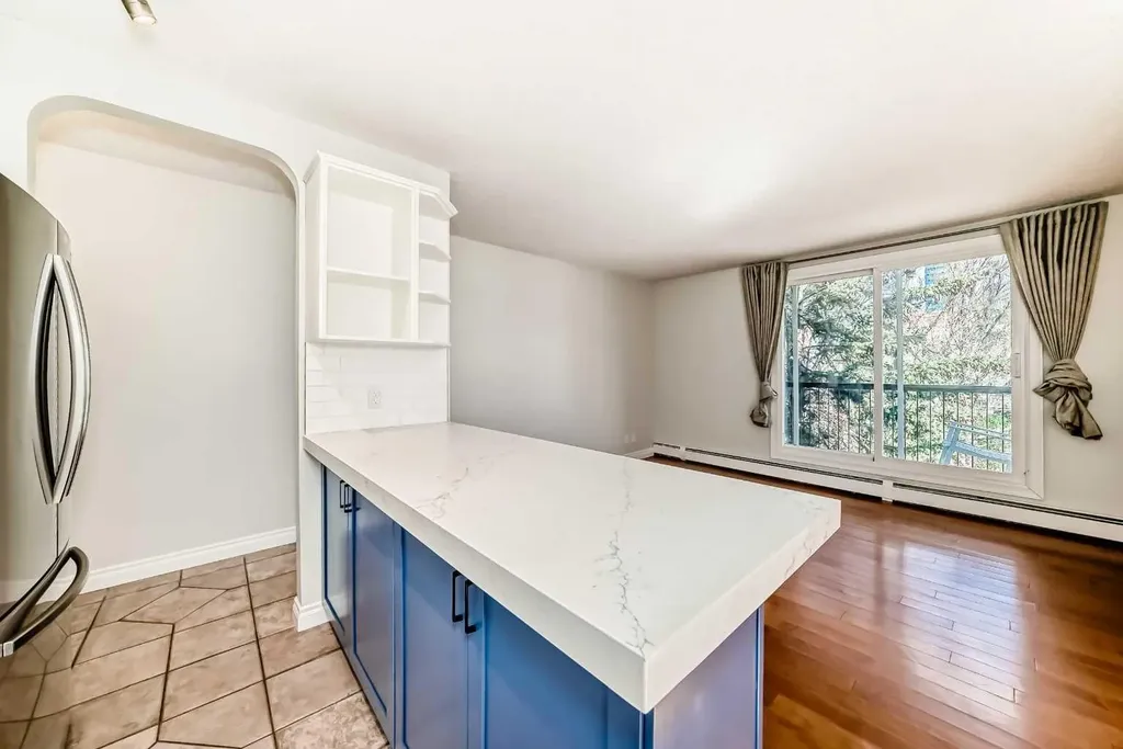 835 18 Avenue SW Calgary AB T2T 0G9