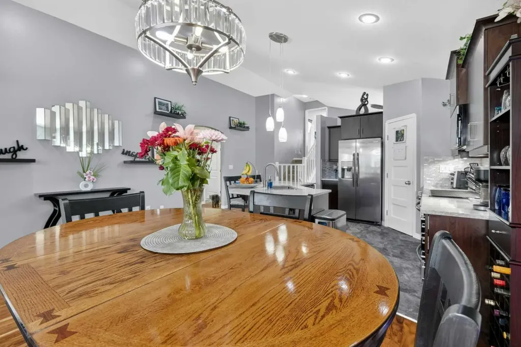 135 Stephenson Crescent Red Deer AB T4R 0L6