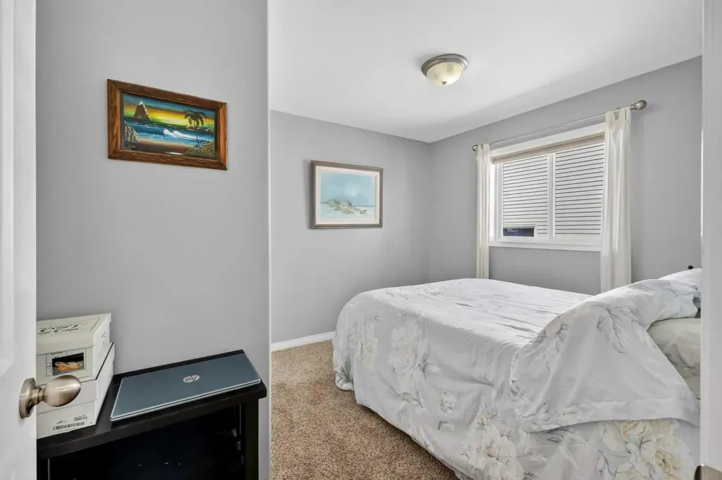 135 Stephenson Crescent Red Deer AB T4R 0L6