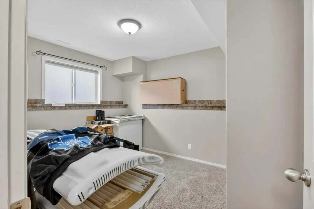 135 Stephenson Crescent Red Deer AB T4R 0L6