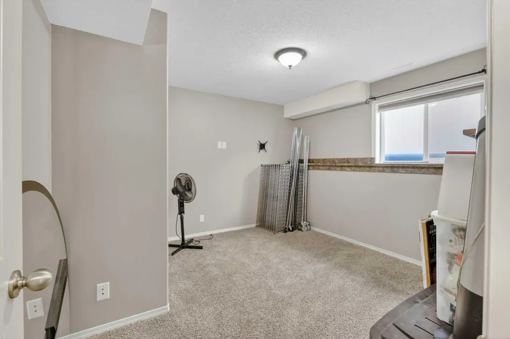 135 Stephenson Crescent Red Deer AB T4R 0L6