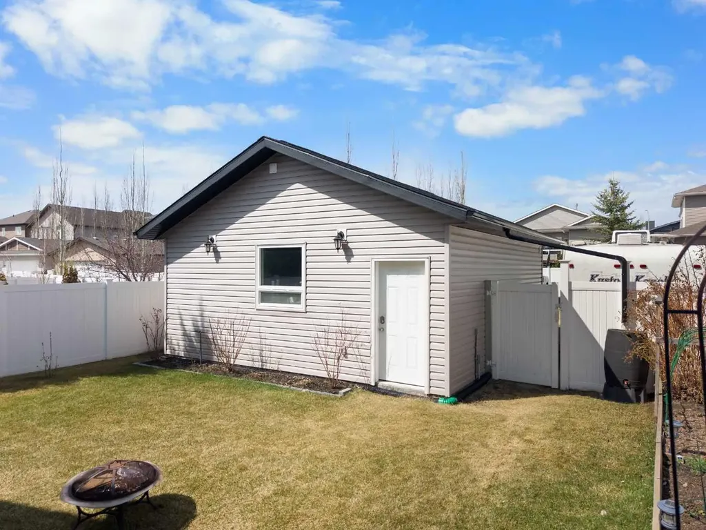 135 Stephenson Crescent Red Deer AB T4R 0L6