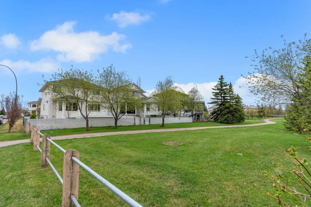206 Coral Keys Place NE Calgary AB T3J 3W8