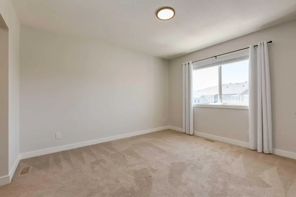31 Tuscany Summit Square NW Calgary AB T3L 0G1