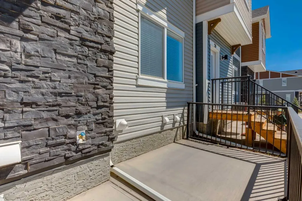 31 Tuscany Summit Square NW Calgary AB T3L 0G1