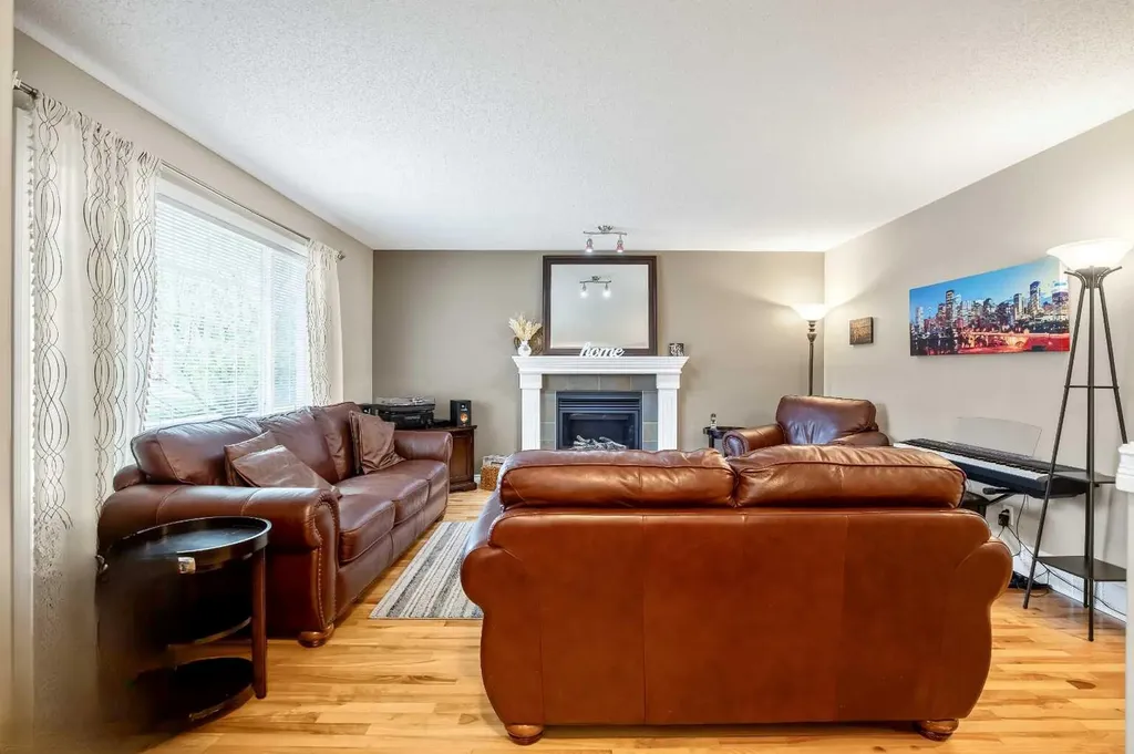221 Drake Landing Lane Okotoks AB T1S 2M4