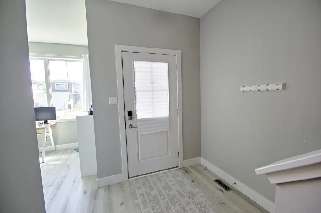 963 Miners Boulevard W Lethbridge AB T1J 5T8