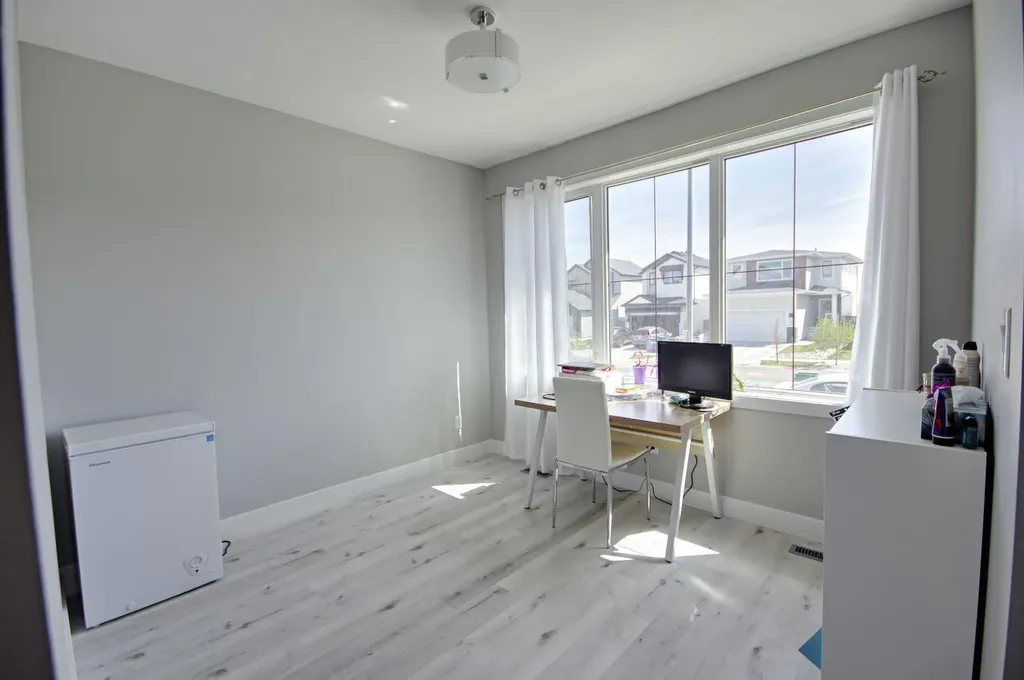 963 Miners Boulevard W Lethbridge AB T1J 5T8