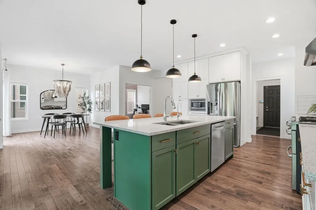 37 Walden Park SE Calgary AB T2X 0Z2