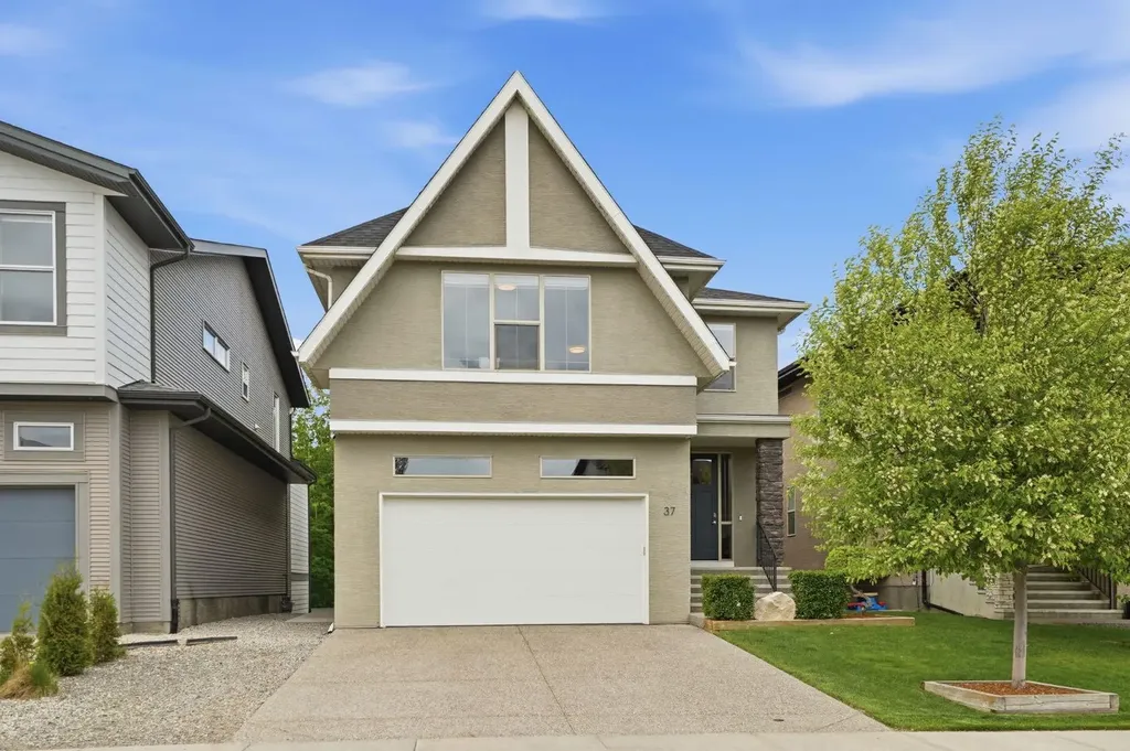 37 Walden Park SE Calgary AB T2X 0Z2