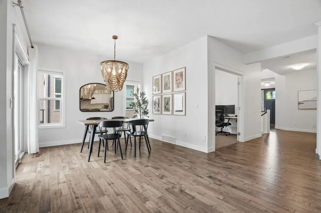 37 Walden Park SE Calgary AB T2X 0Z2