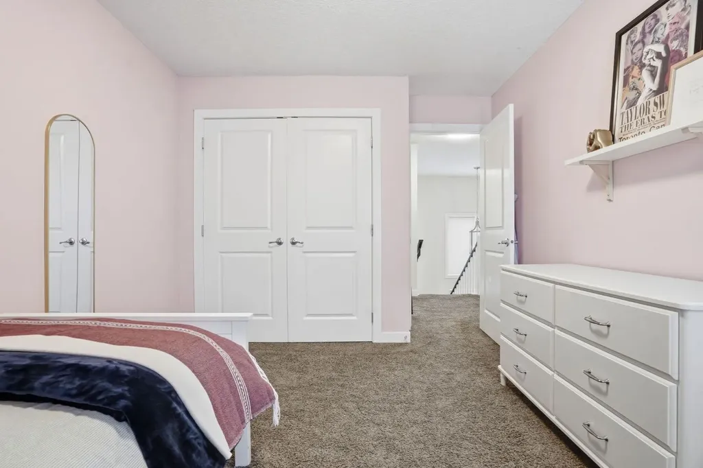 37 Walden Park SE Calgary AB T2X 0Z2