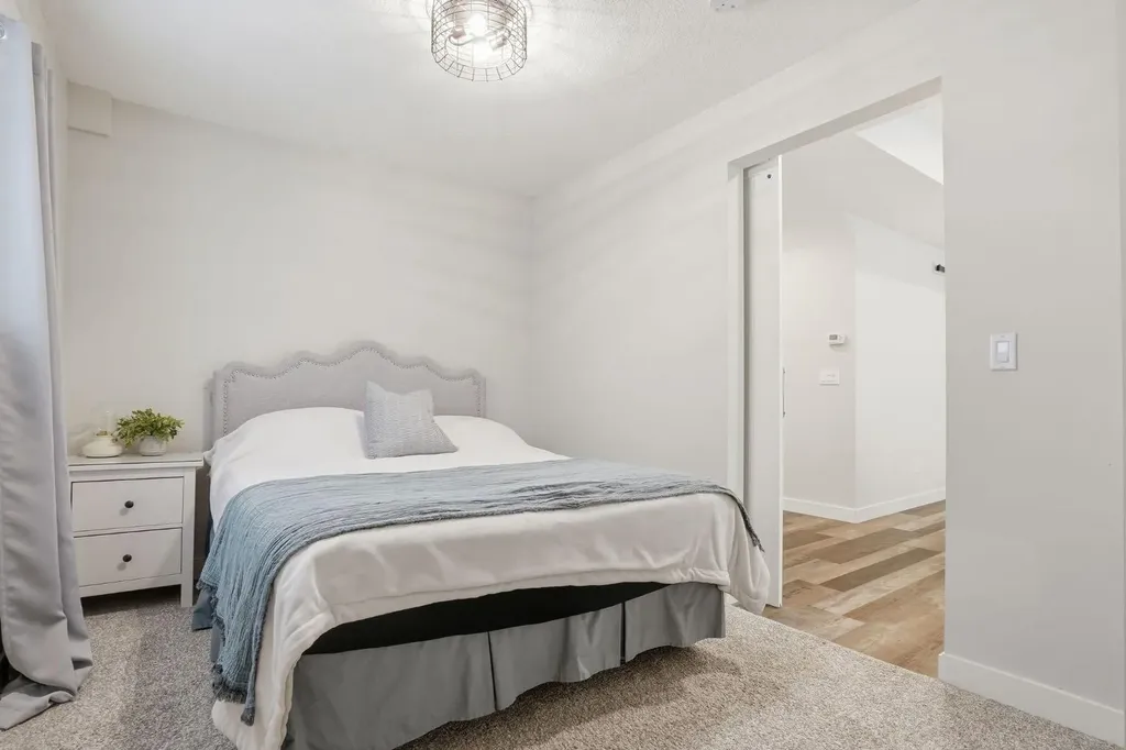 37 Walden Park SE Calgary AB T2X 0Z2