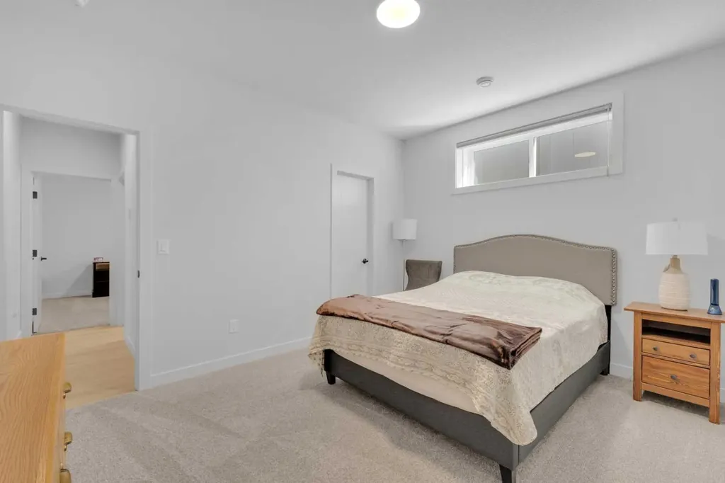 12 Emmett Crescent Red Deer AB T4P 3G8