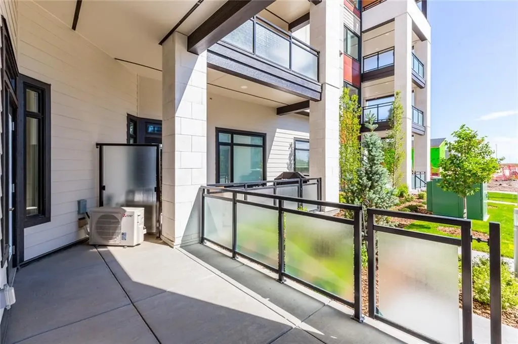 12 Mahogany Path SE Calgary AB T3M 3A4