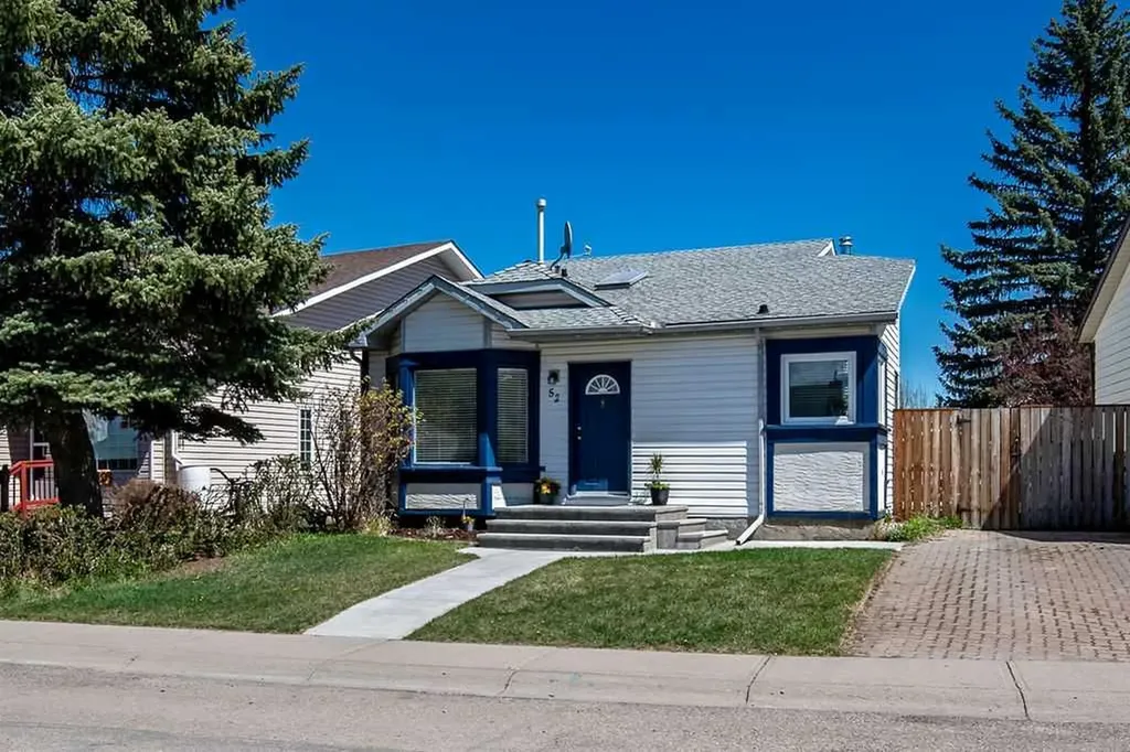 52 Hunters Crescent Okotoks AB T1S 1M2
