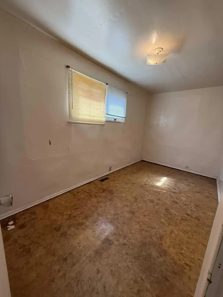 113 5 Avenue E Hanna AB T0J 1P0