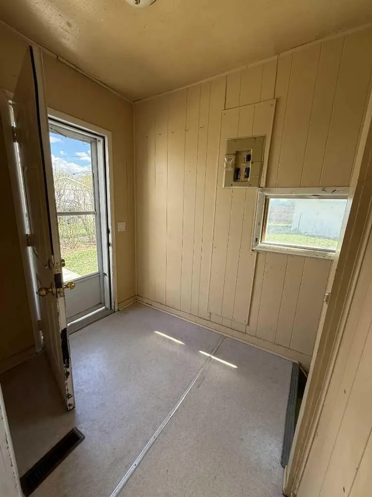 113 5 Avenue E Hanna AB T0J 1P0