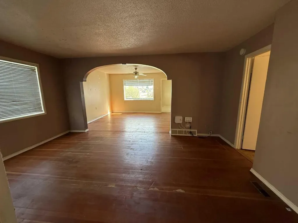 113 5 Avenue E Hanna AB T0J 1P0