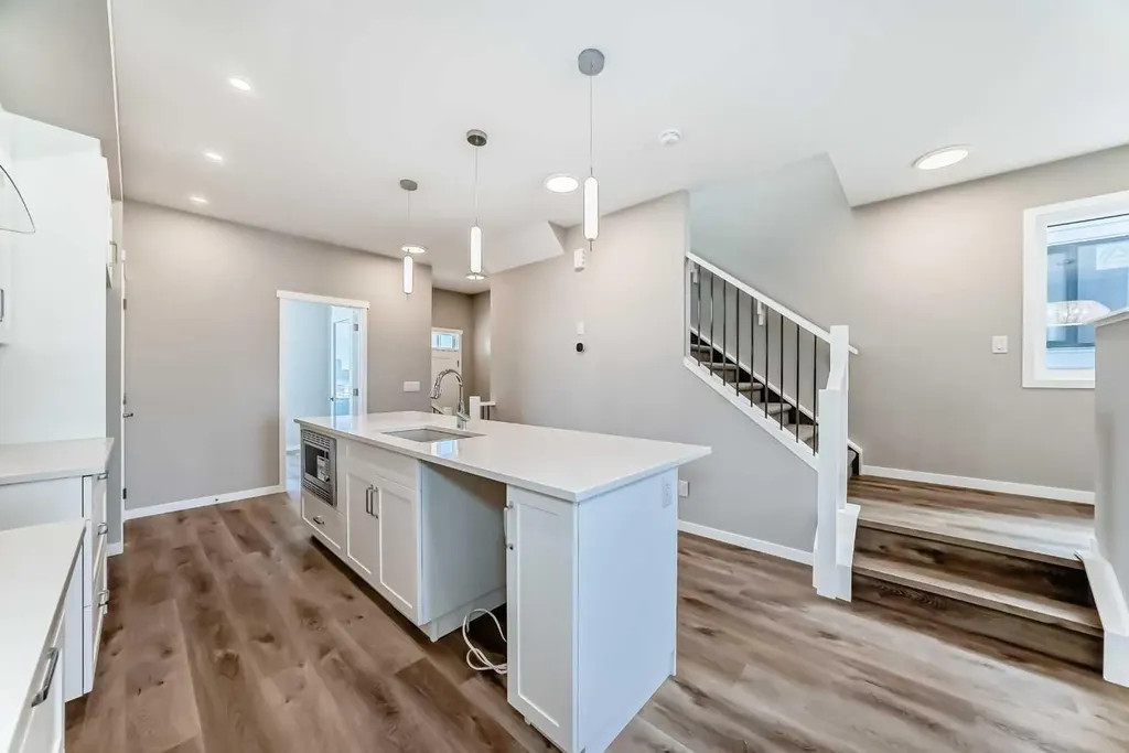1308 Mahogany Boulevard SE Calgary AB T3M 4E3