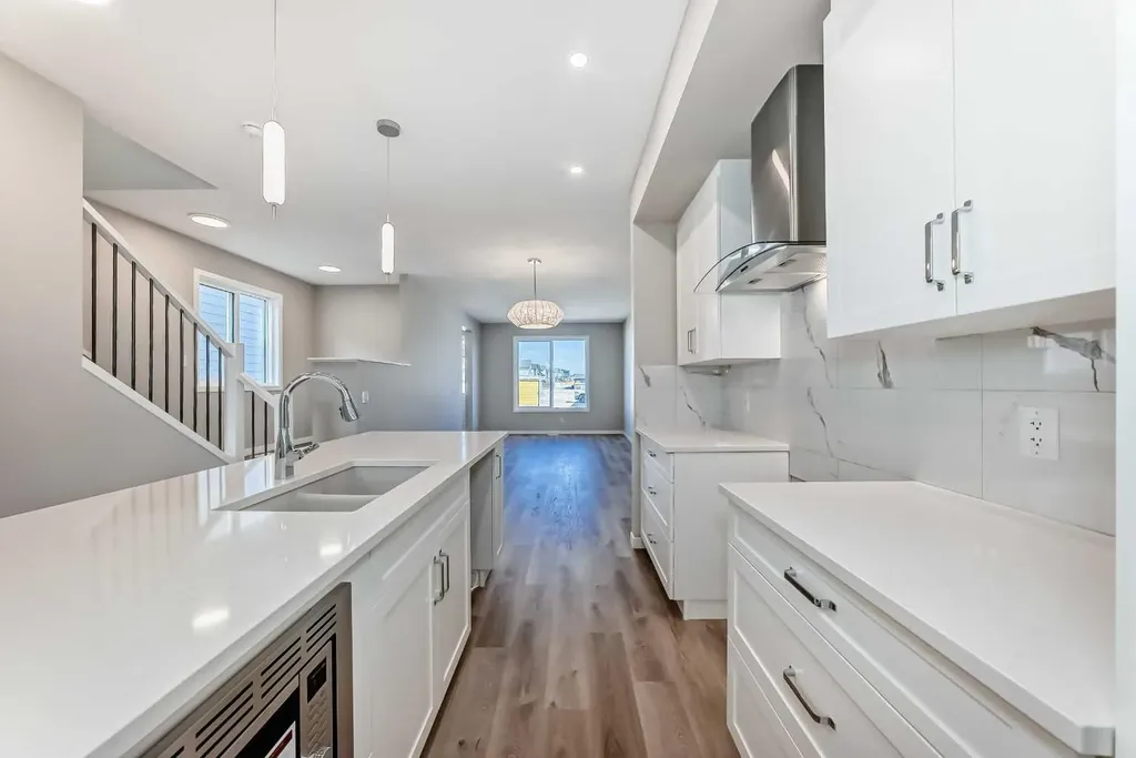 1308 Mahogany Boulevard SE Calgary AB T3M 4E3