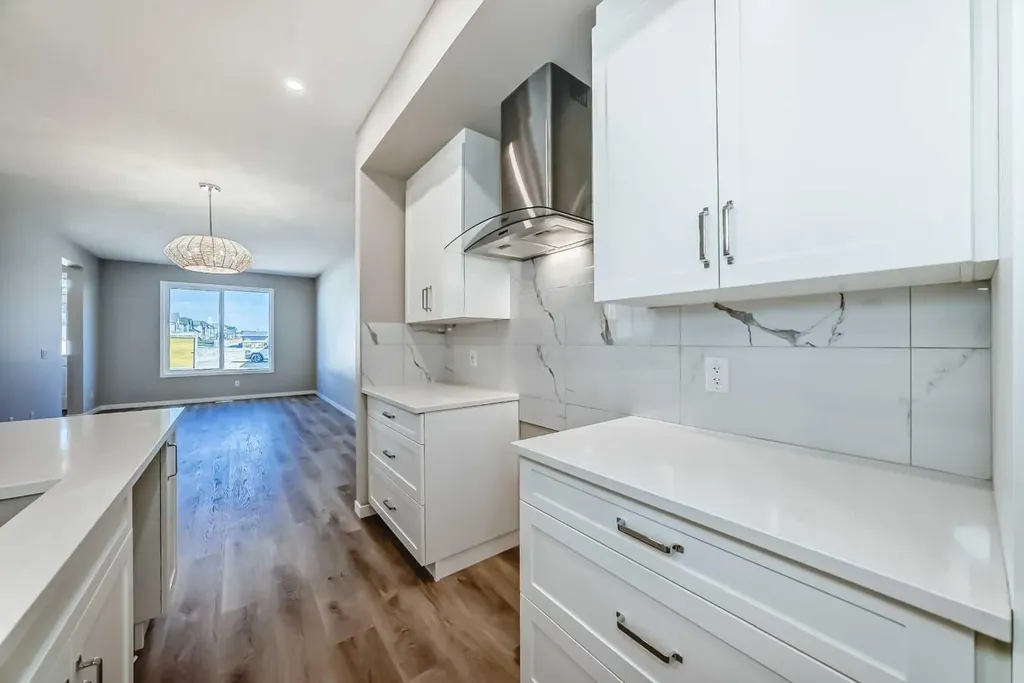 1308 Mahogany Boulevard SE Calgary AB T3M 4E3