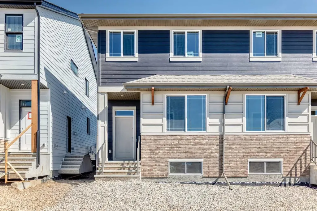 1308 Mahogany Boulevard SE Calgary AB T3M 4E3