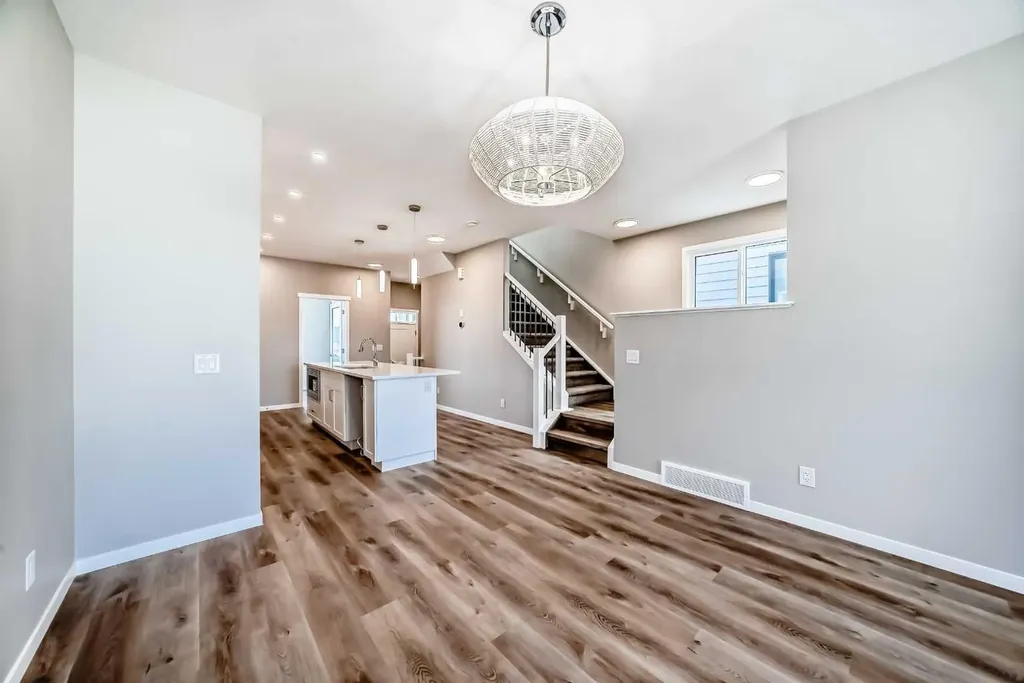 1308 Mahogany Boulevard SE Calgary AB T3M 4E3