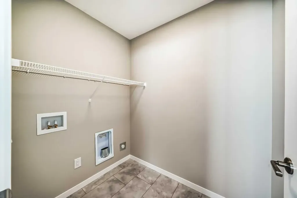 1308 Mahogany Boulevard SE Calgary AB T3M 4E3