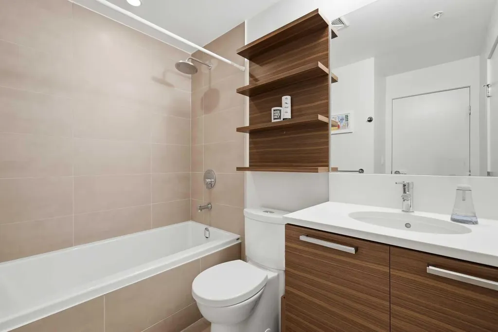 46 9 Street NE Calgary AB T2E 7Y1