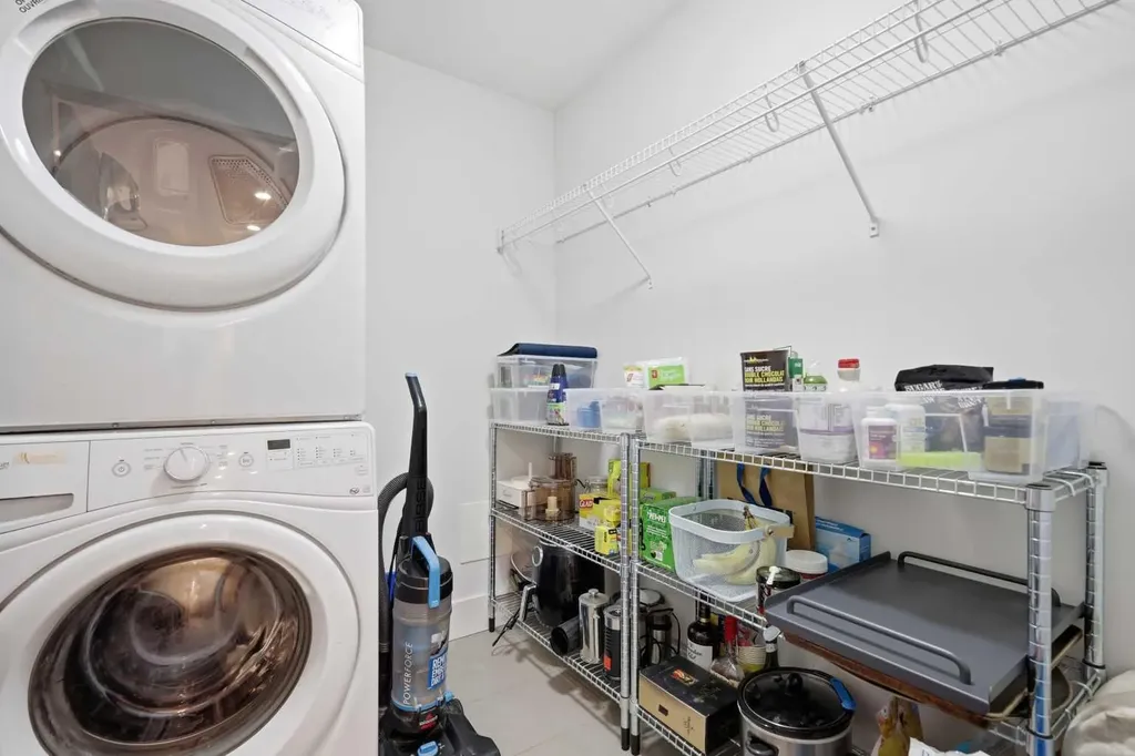 46 9 Street NE Calgary AB T2E 7Y1