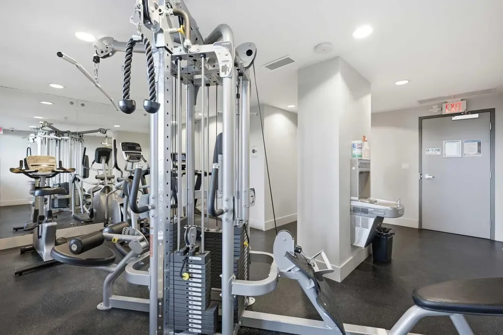 46 9 Street NE Calgary AB T2E 7Y1