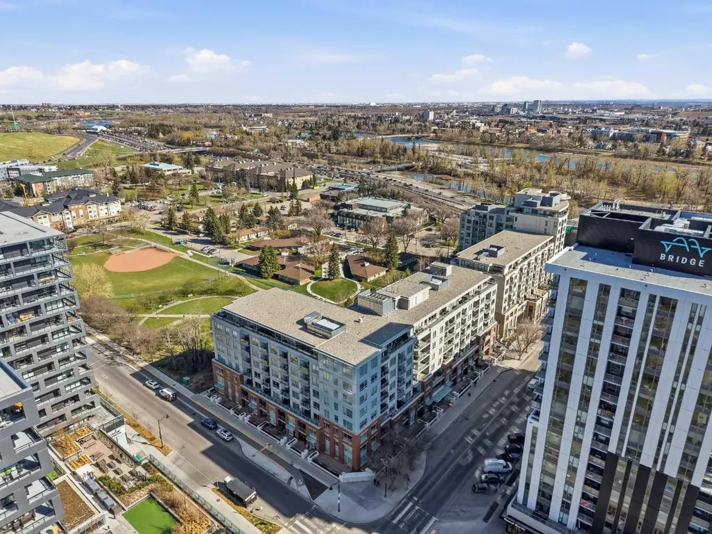 46 9 Street NE Calgary AB T2E 7Y1