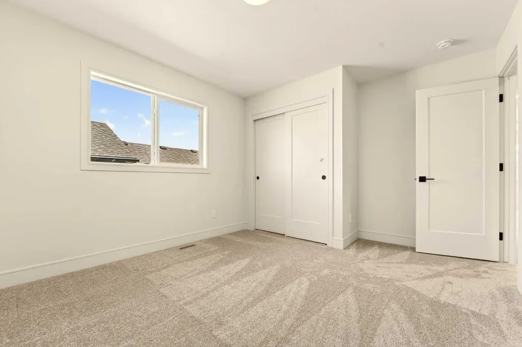 3105 44 Street S Lethbridge AB T1K 8L1