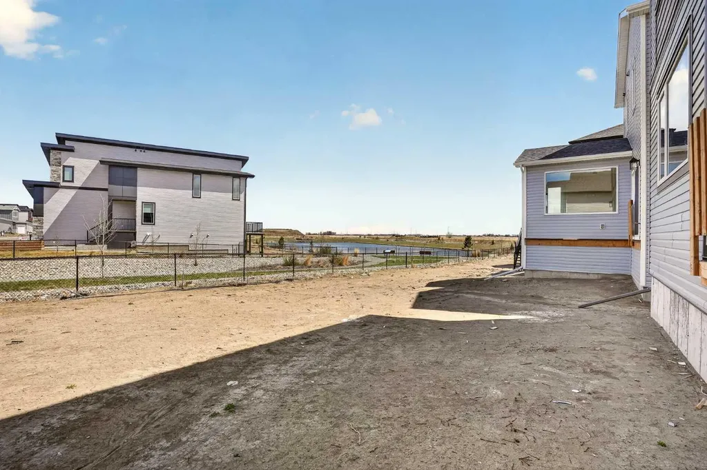 3105 44 Street S Lethbridge AB T1K 8L1