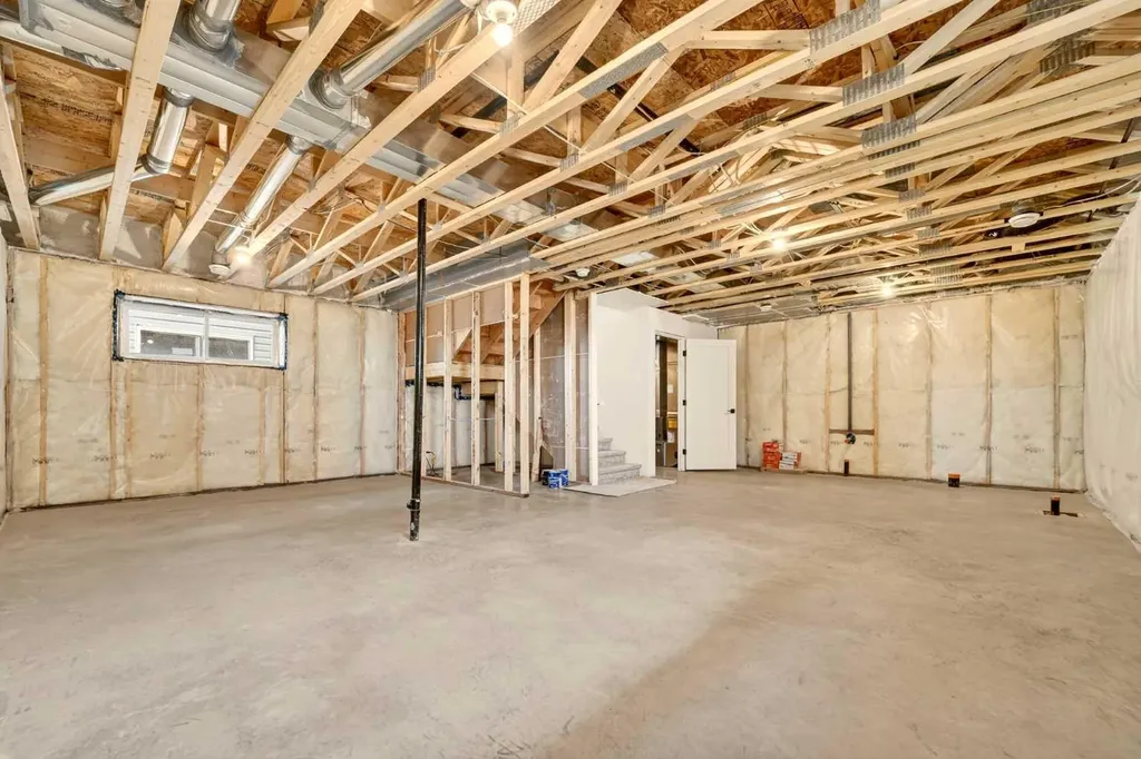 3105 44 Street S Lethbridge AB T1K 8L1