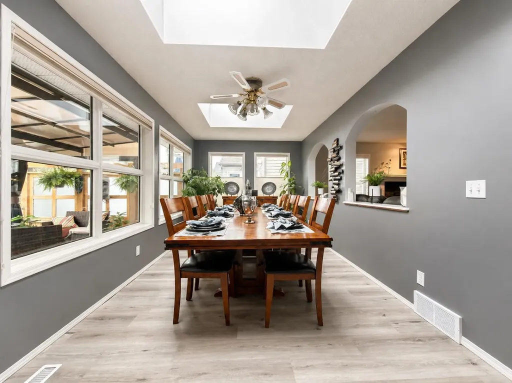 42 Inverness View SE Calgary AB T2Z 3P8