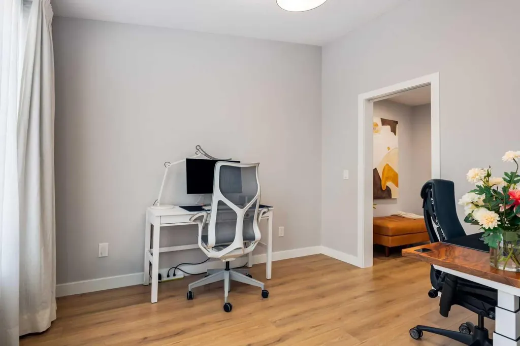 7820 Spring Willow Drive SW Calgary AB T3H 6E1