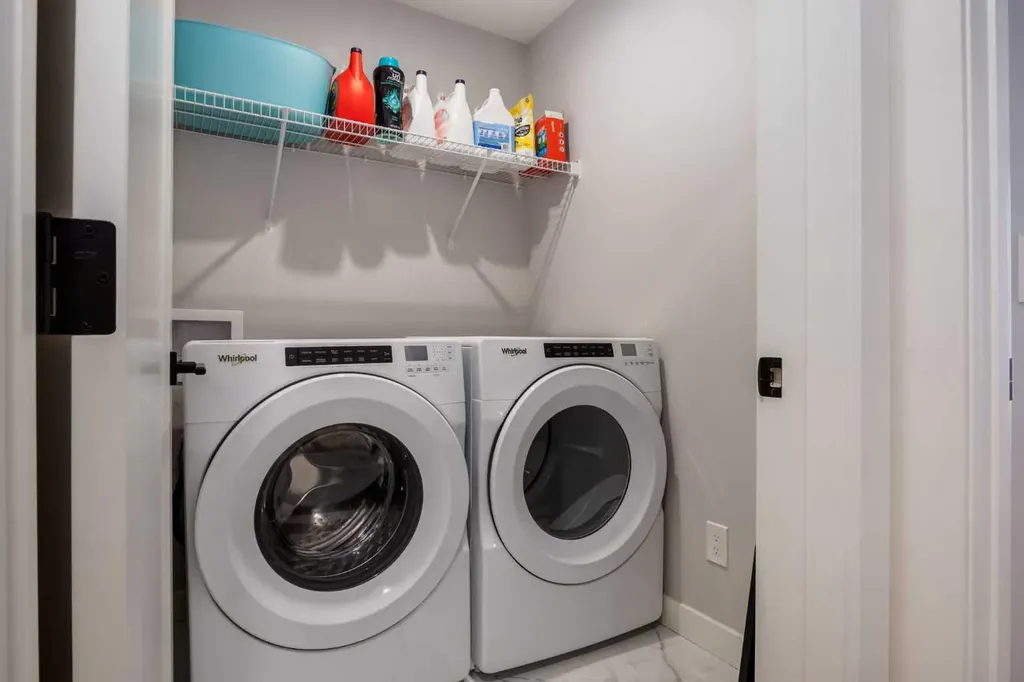 7820 Spring Willow Drive SW Calgary AB T3H 6E1