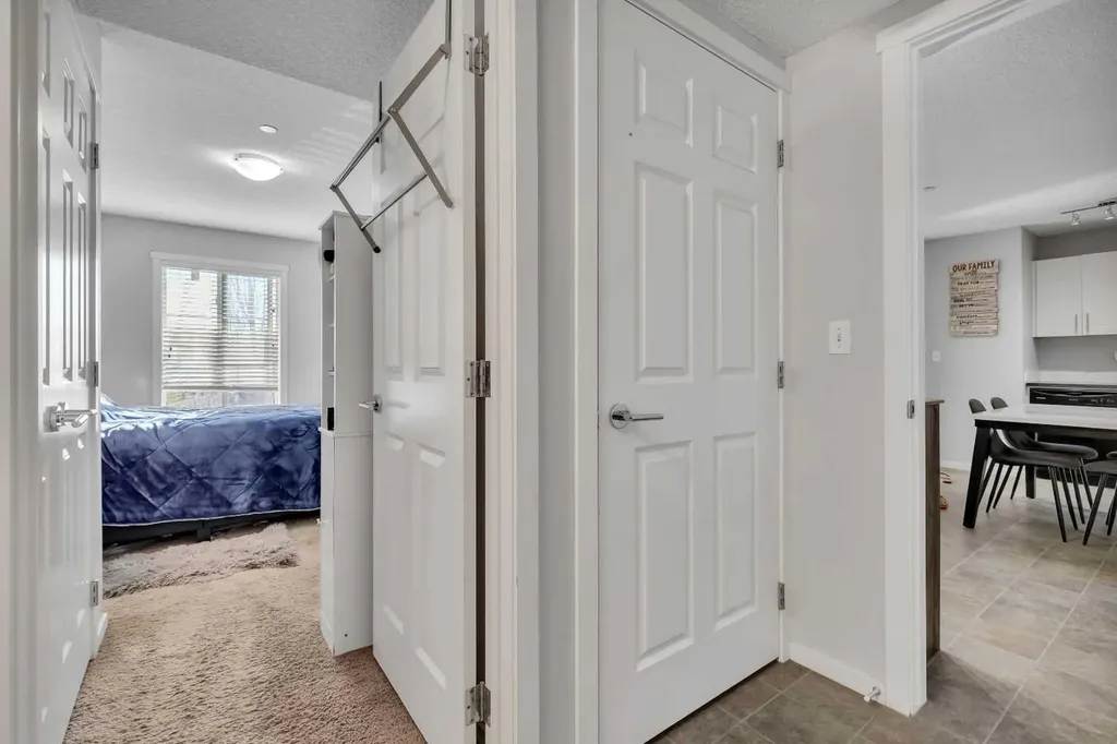 804 Copperpond Boulevard SE Calgary AB T2Z 4R2