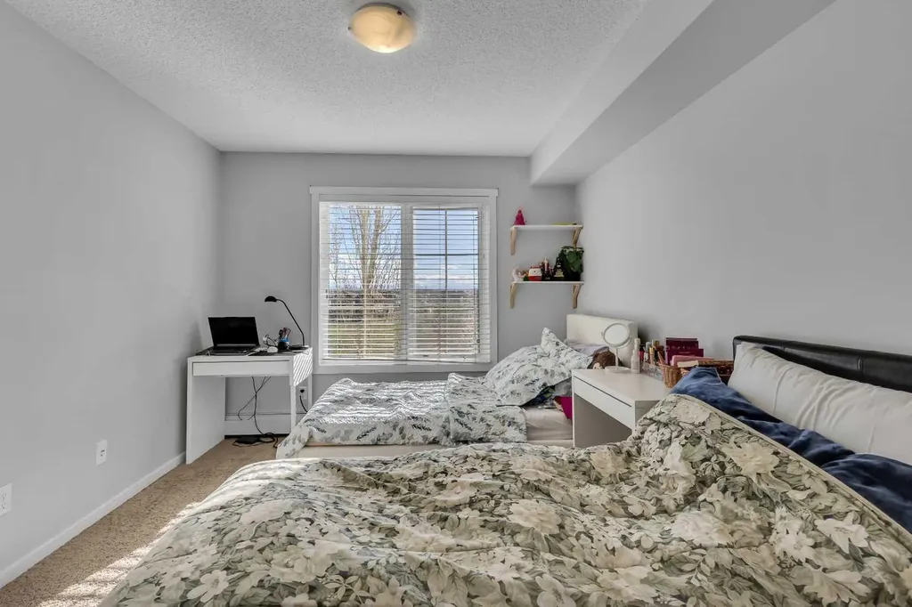 804 Copperpond Boulevard SE Calgary AB T2Z 4R2