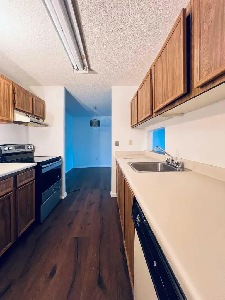 550 Westwood Drive SW Calgary AB T3E 3V6