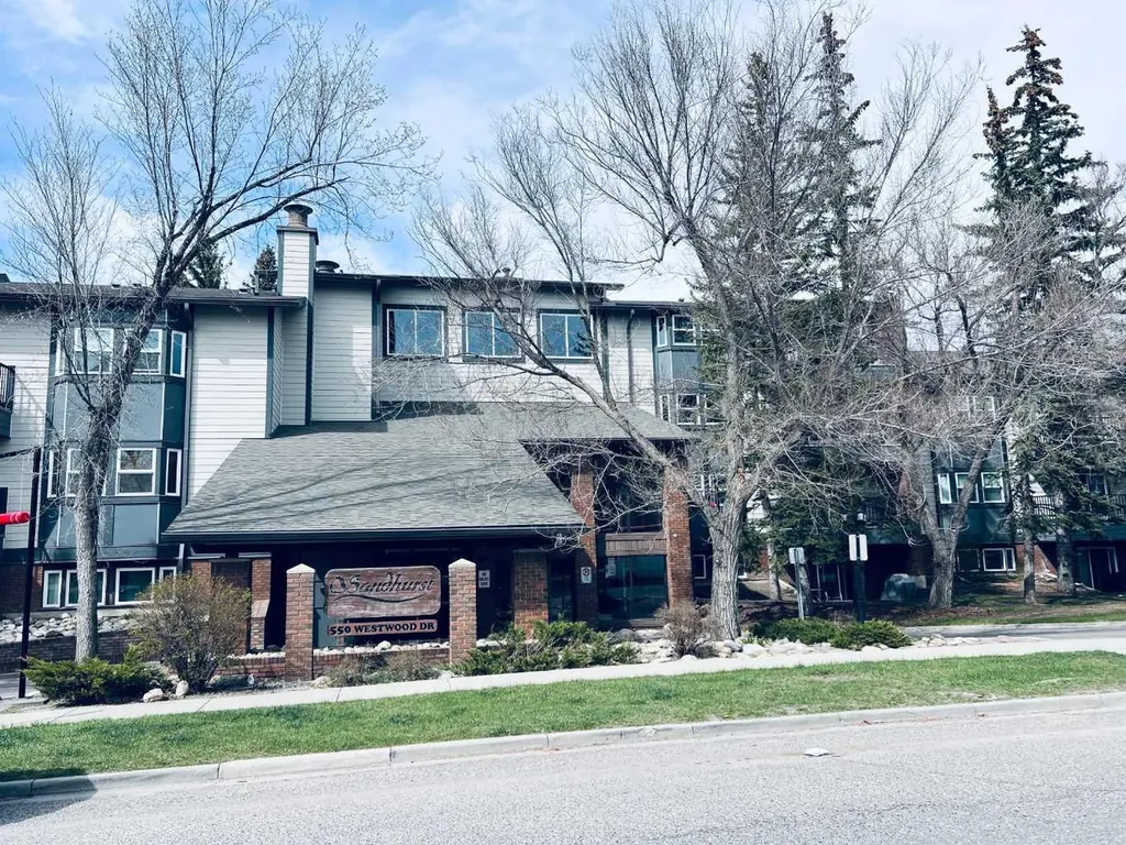 550 Westwood Drive SW Calgary AB T3E 3V6