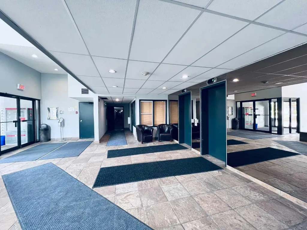 550 Westwood Drive SW Calgary AB T3E 3V6