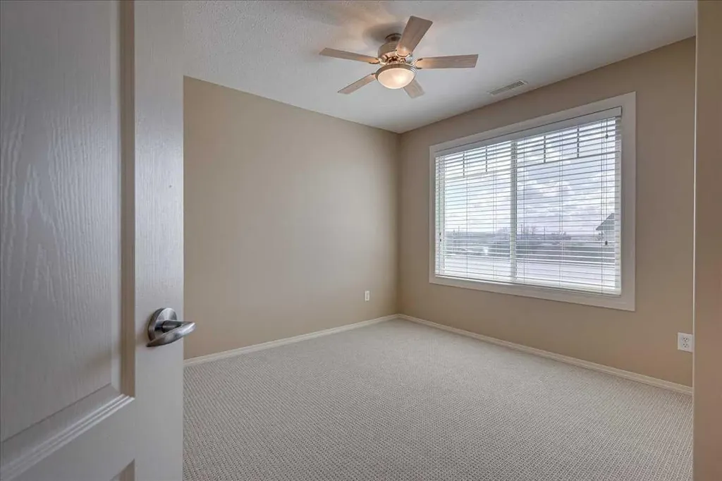 4425 Heritage Way Lacombe AB T4L 2P4