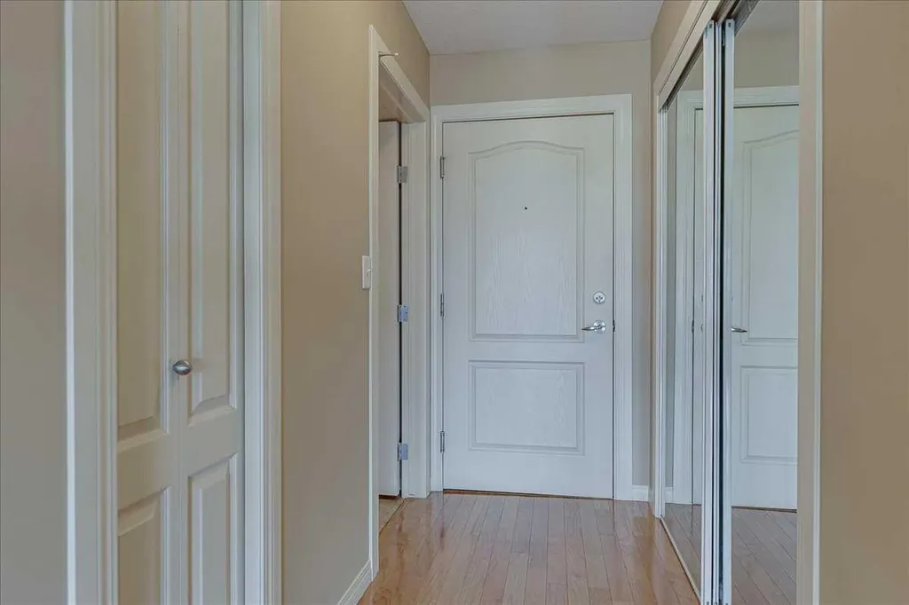 4425 Heritage Way Lacombe AB T4L 2P4
