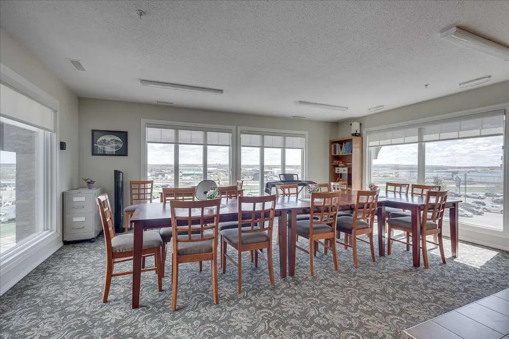 4425 Heritage Way Lacombe AB T4L 2P4